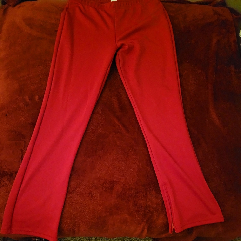 NWOT CHASSE PANTS RED BELL BOTTOM SIZE M